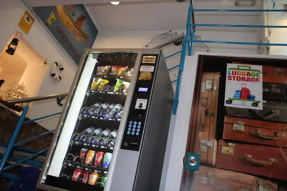 Mediterranean Hostel - photo 9
