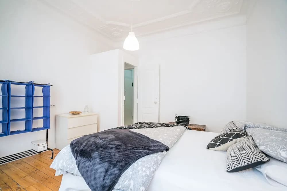 Estrela Neoclassical Apt River View - photo 6