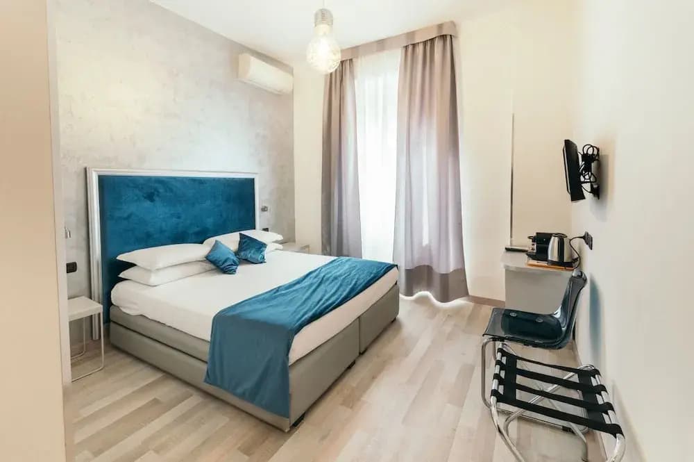 Home at Rome - photo 1