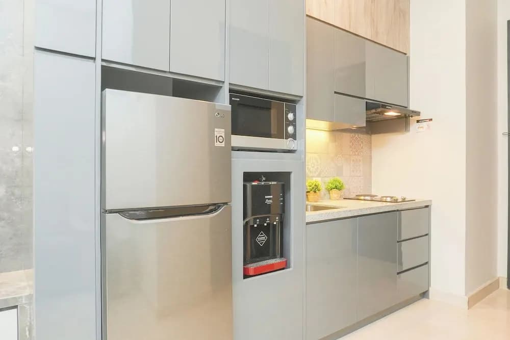 Gorgeous And Comfortable 1Br Sudirman Suites Apartment - photo 11