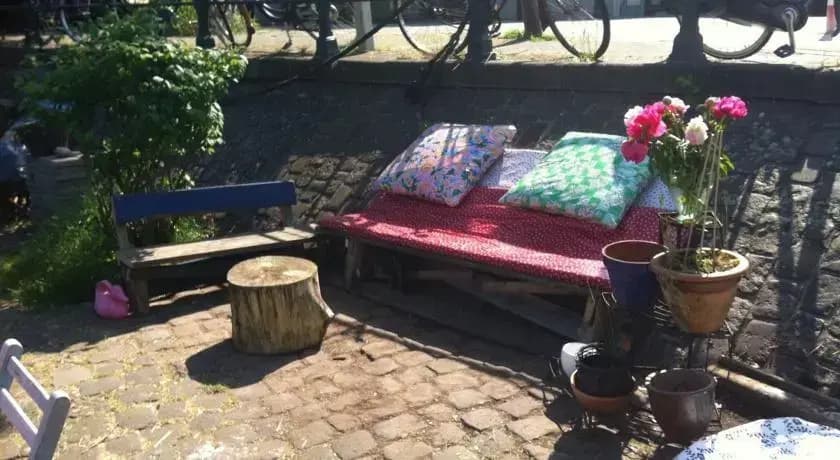Houseboat Amsterdam - photo 1