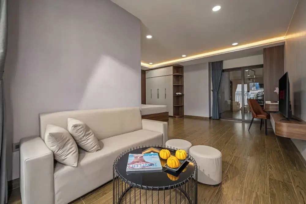 T P Villa - photo 8