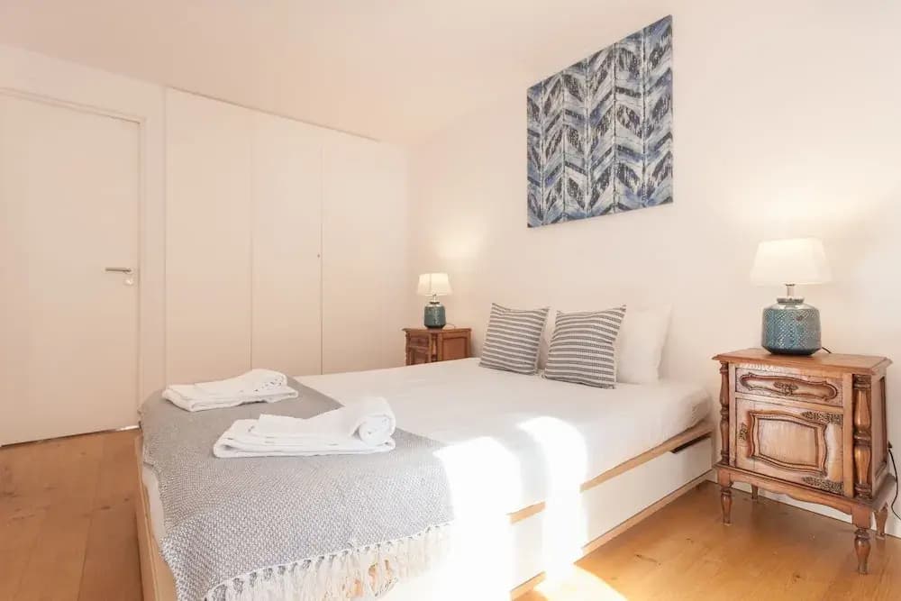 Moniz Blue One-Bedroom Apartment - by LU Holidays - photo 6
