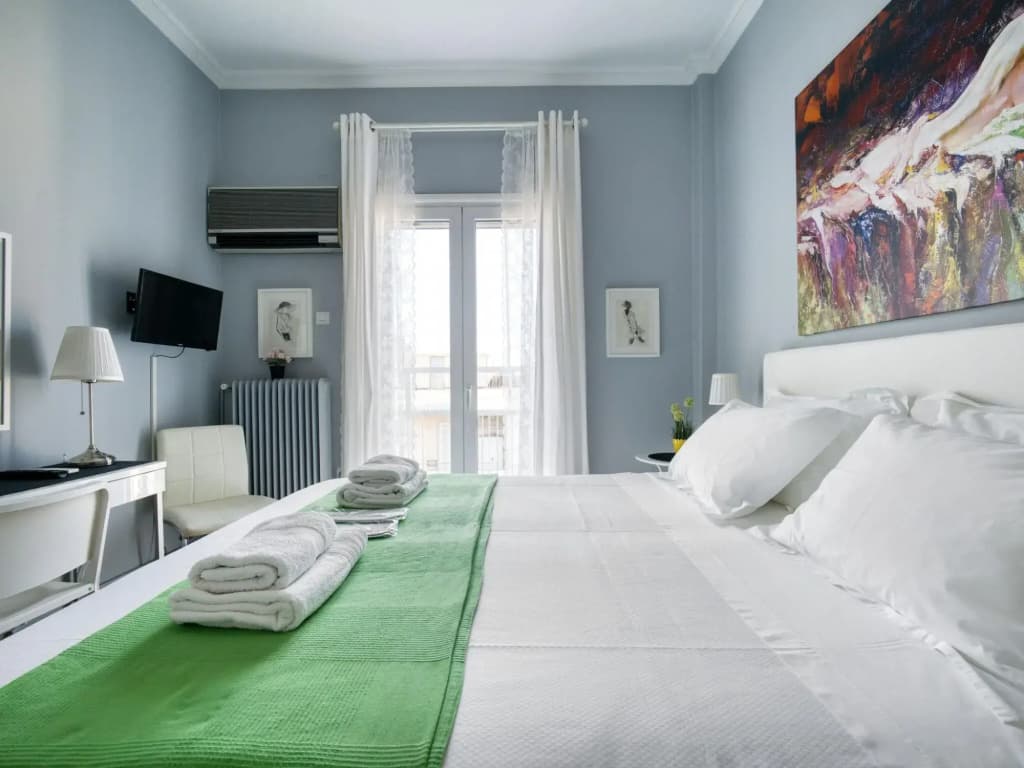 Snug apartment in Αθήνα with veranda - photo 3