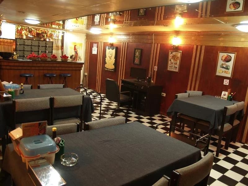 Eve's Guesthouse - photo 13