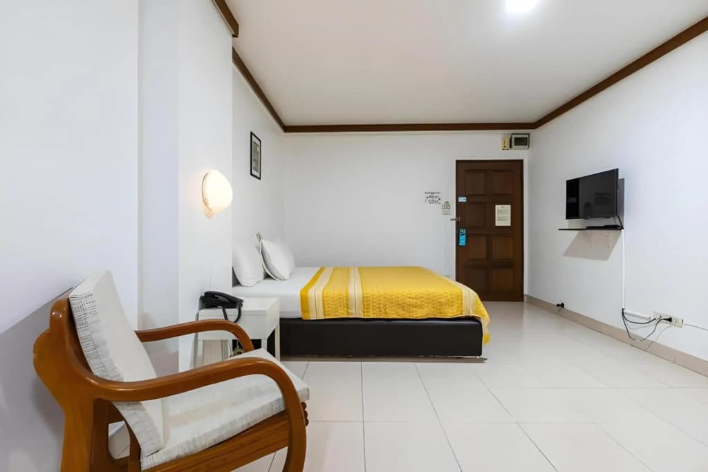 Collection O Howard Square Boutique Hotel - photo 3