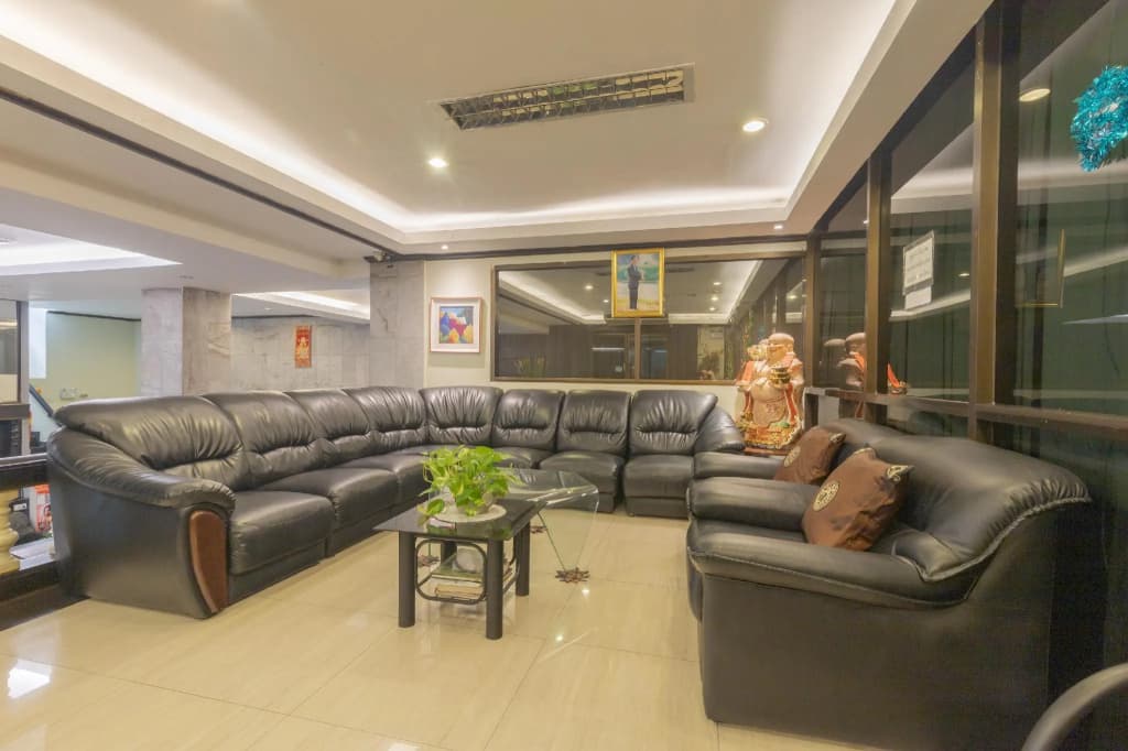 Boss Hotel - photo 2