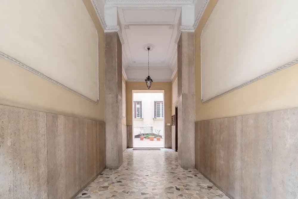Center Apartment - photo 10