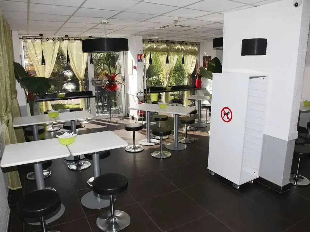 Ibis budget Nice Palais Nikaa - photo 23