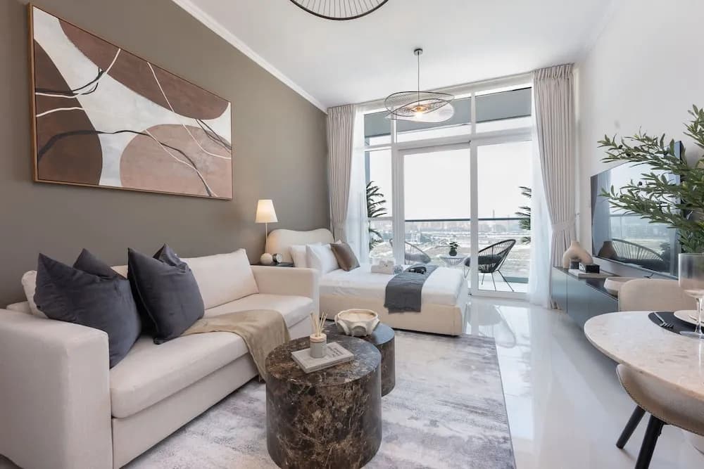 Spacious Studio in Carson C - Damac Hills - photo 14