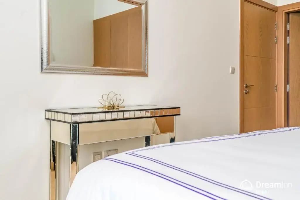 Dream Inn Apartment- Burj Vista - photo 2