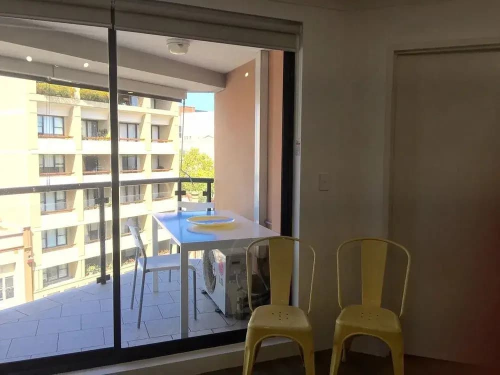 Central Train Station Apartment - photo 7