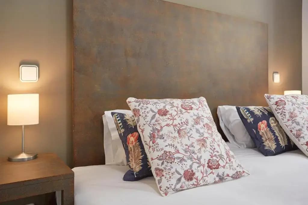 LEEWAYS APARTMENT VI in ALCALA 99 - photo 4