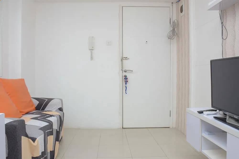 Strategic 2Br at Bassura City Apartment - photo 4
