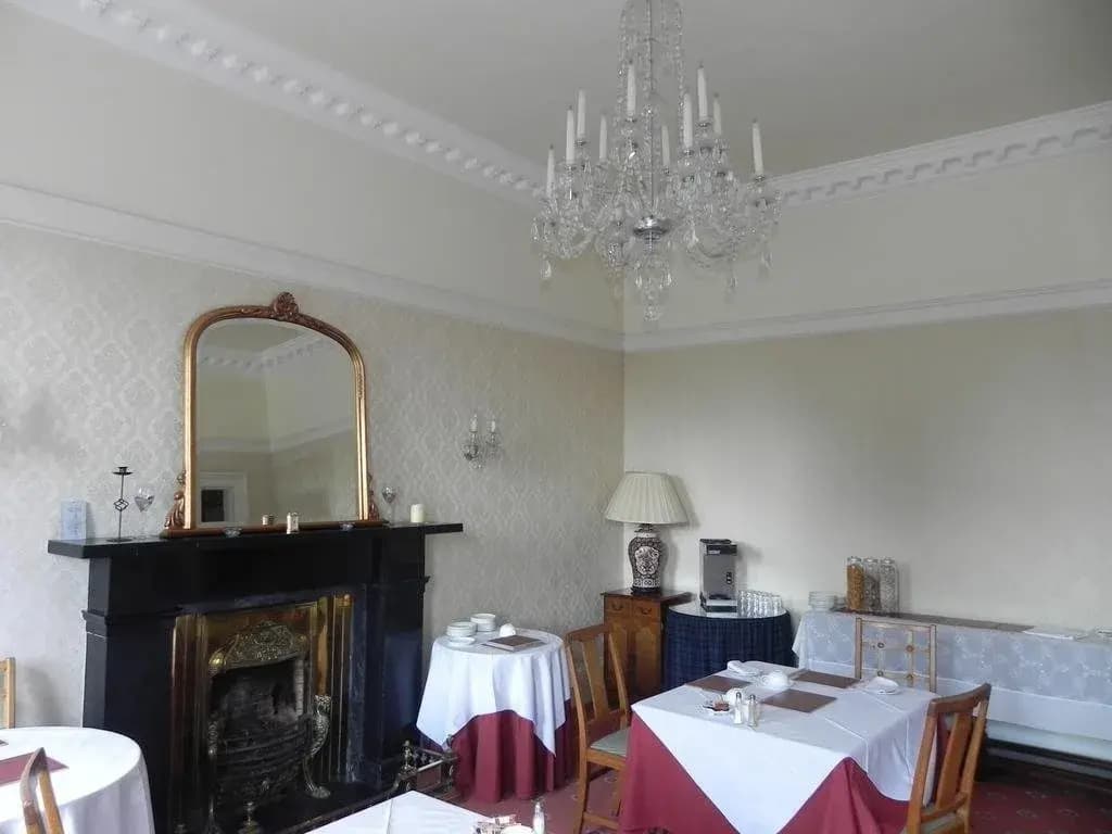 Ashlyn Guest House - photo 12