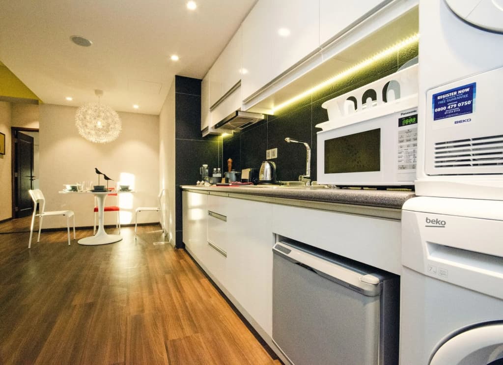 Crown Regency Serviced Suites - photo 15