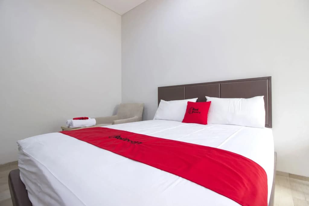 RedDoorz Plus @ SCBD - photo 2