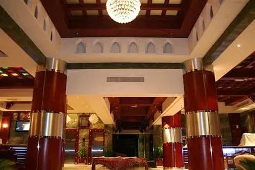 Johny International Hotel - photo 2