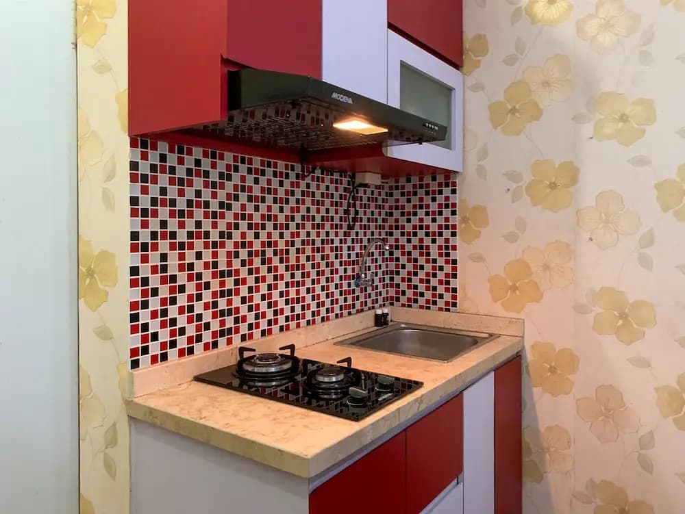 Comfort 2Br Apartment At Green Pramuka City - photo 13