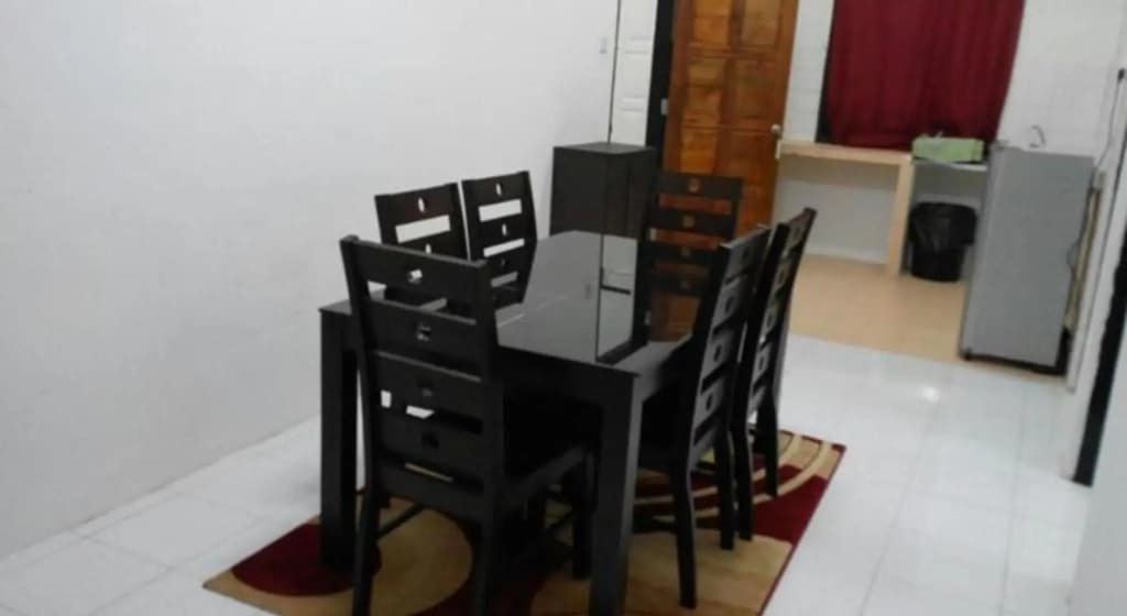 White Rose Apartment - main photo