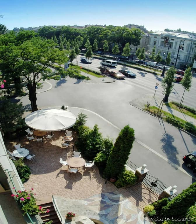 Mamaison Hotel Andrassy Budapest - photo 18