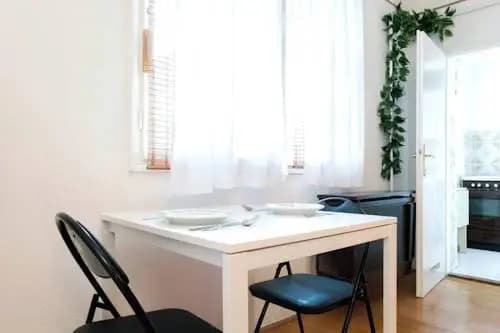 Green Belt Apartment - main photo