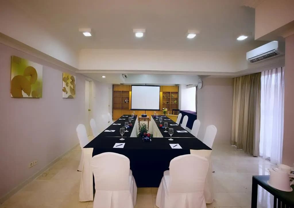 Aryaduta Suites Semanggi - photo 14
