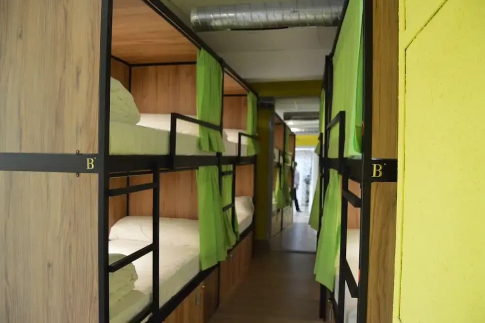 Debod Hostel - photo 3