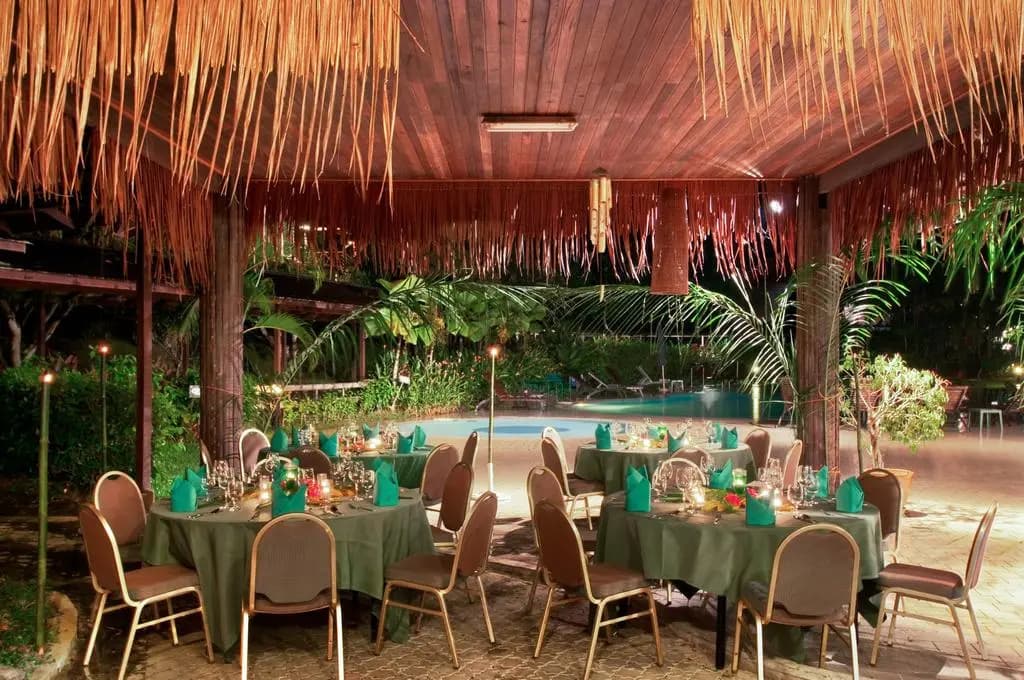Hotel Longhouse - photo 19