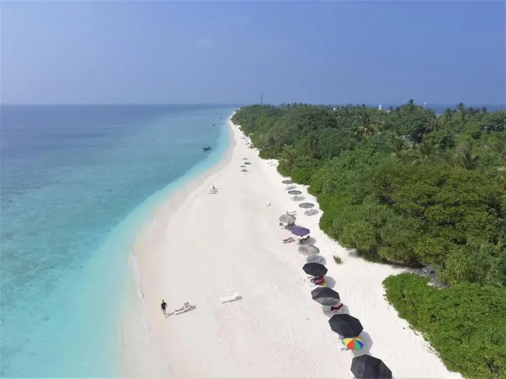 Ukulhas Beach Inn Hotel - photo 23