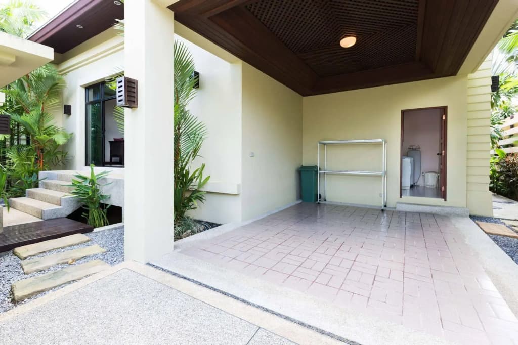 Nai Harn Baan-Bua Villas - photo 18