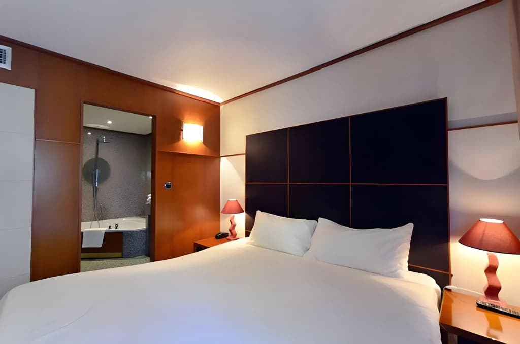 Goldstar Resort Hotel - photo 3
