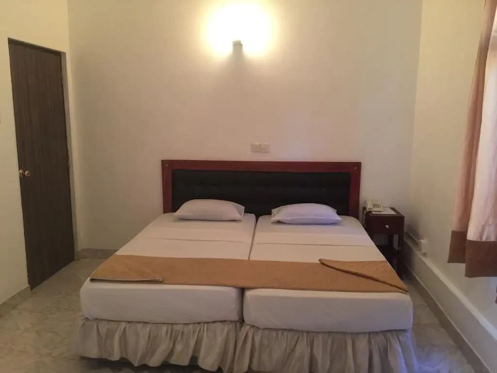 Hotel Sunshine - photo 17