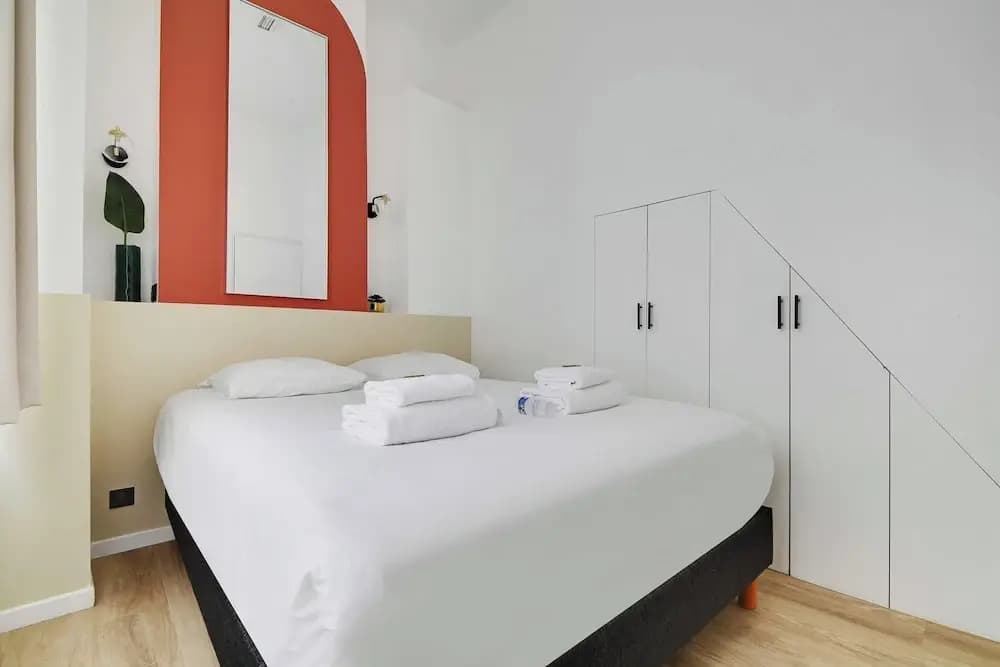 Charming Apartment - 2br/4p - Rochechouart - photo 4