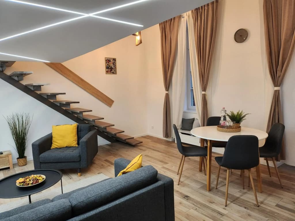K21 "The Good Shepherd" Apartment - photo 11