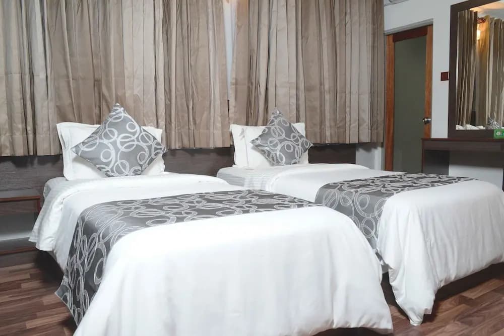 North Edge Inn - photo 3
