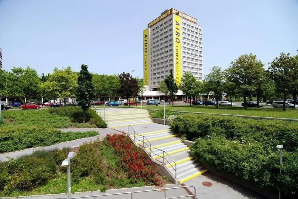 Airo Tower Hotel - photo 11