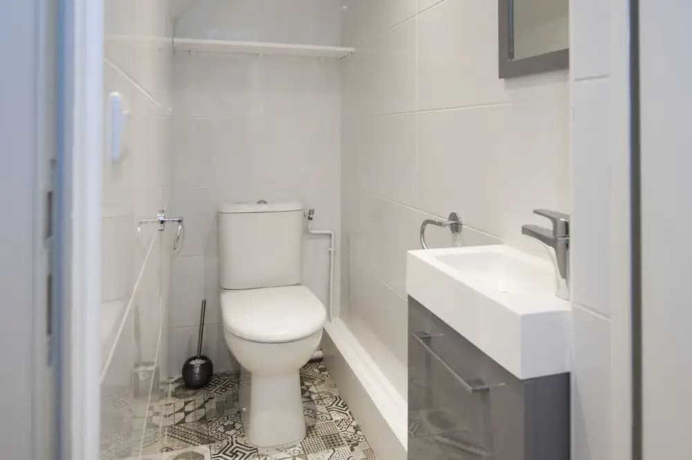 Pick A Flats Marais Meslay Apartment - photo 7
