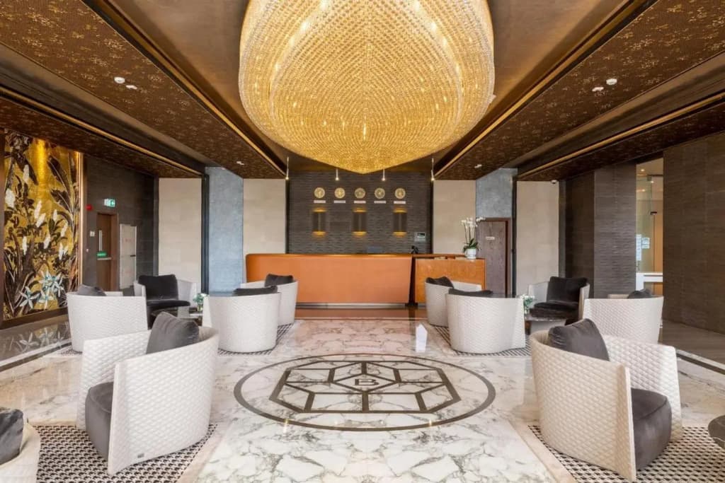 The Bentley Luxury Hotel and Suites - photo 2