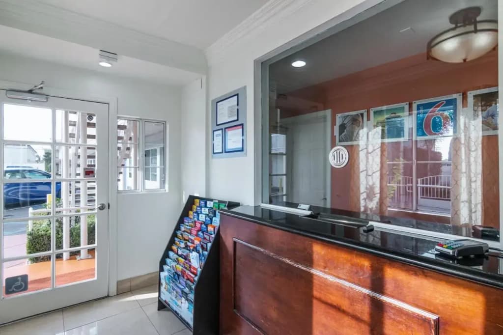 Bella Suites - photo 11