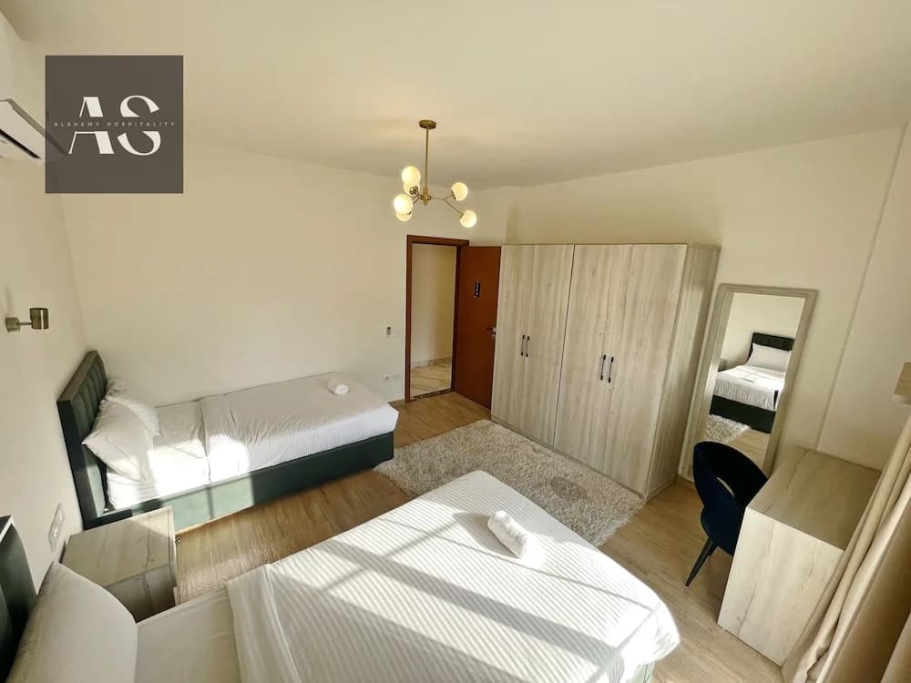 White Palace Serviced Apartments - photo 4