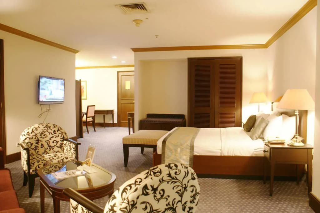 The Acacia Hotel Jakarta - photo 6