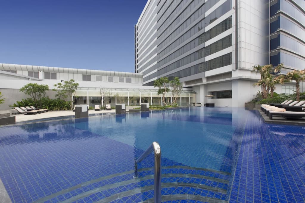 Sheraton Grand Jakarta Gandaria City Hotel - photo 16