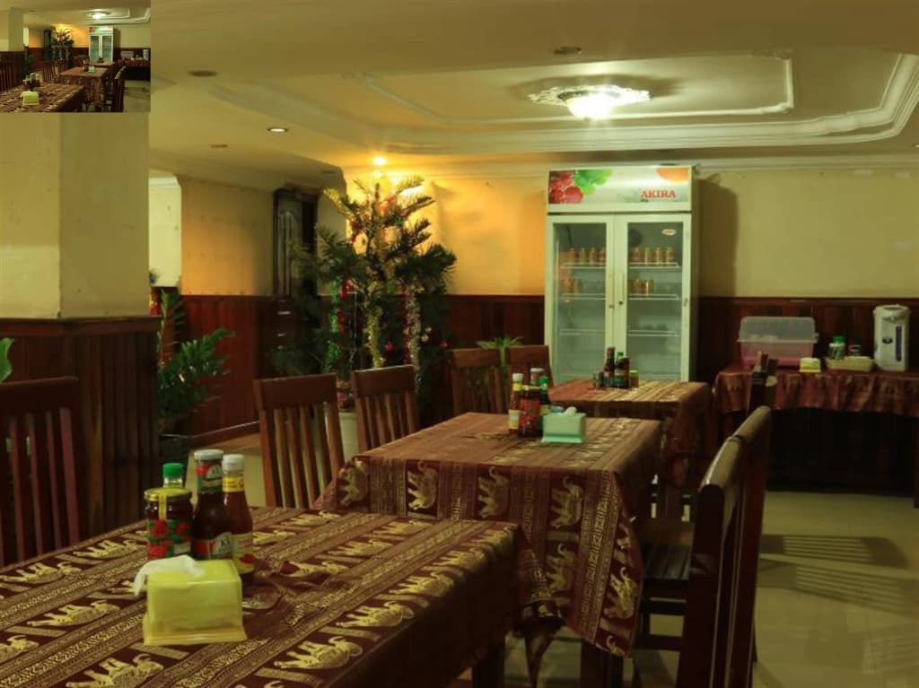 The Golden Square Villa - photo 15