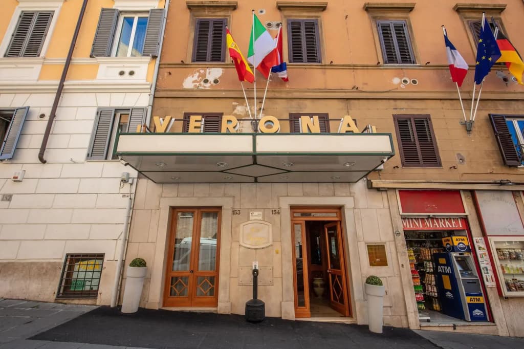 Hotel Verona - photo 37