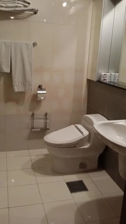 Vabien Suite Serviced Residence - photo 35