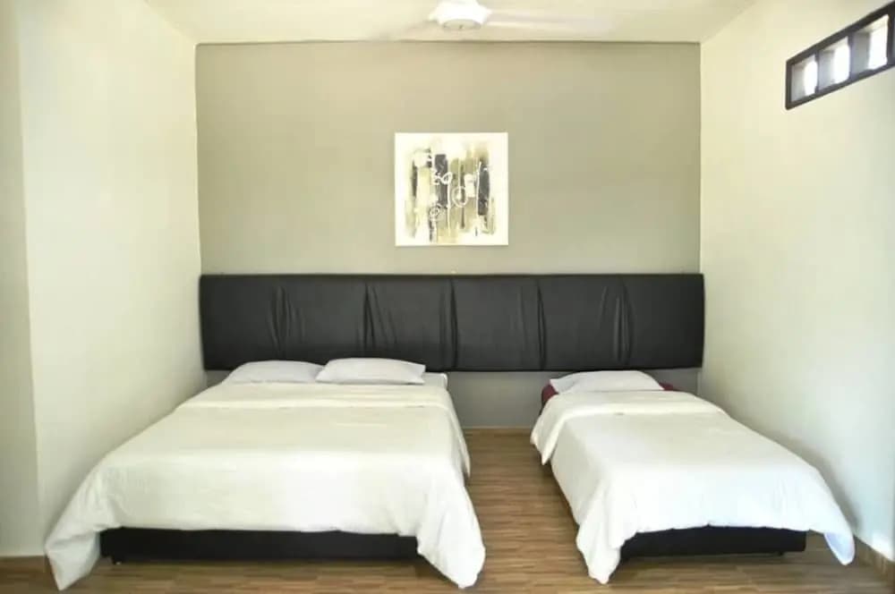 Bayu Melawi Chalet - photo 1