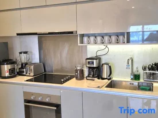 Elegance 1BR Suite with KLCC view & Infinity Pool - photo 1