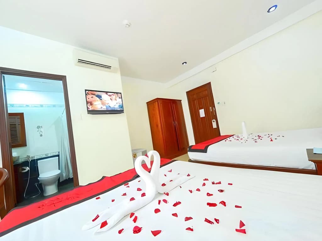 Golden River Hotel - photo 4