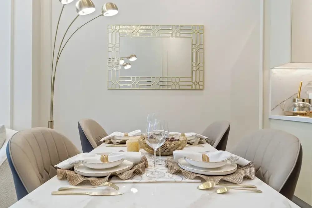 Brand New Stylish Unit near Circle Mall - photo 20
